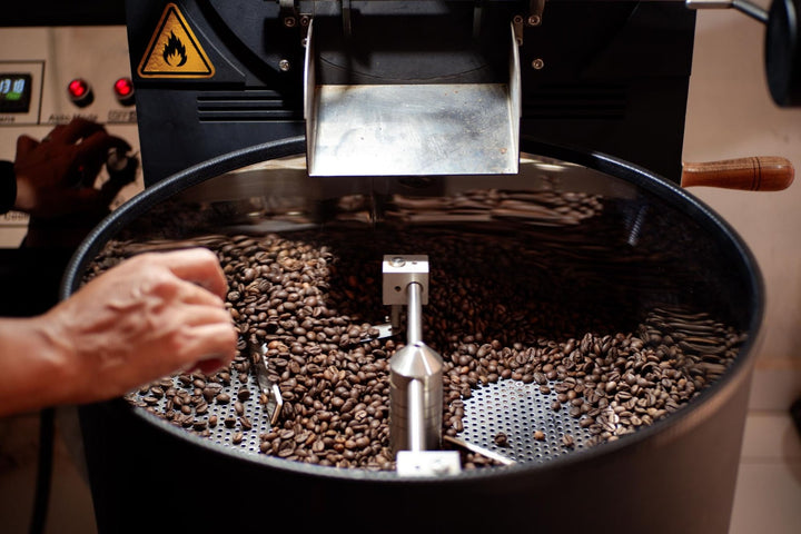 Freshly Roasted Coffee Delivered to Your Door: Why Peak Freshness Makes Every Home Brew Better