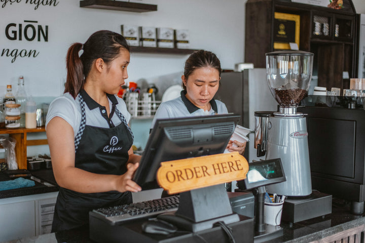 Tinker. Taste. Repeat. How to Choose Better Beans on Today’s Coffee Market