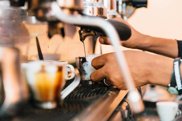 Wholesale Coffee, Without the Headaches: Roasted-to-Order Supply for Cafes, Restaurants, and Offices